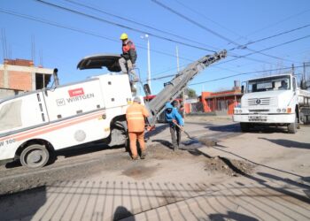 Villa El Libertador: avanza el plan de recuperación de calles