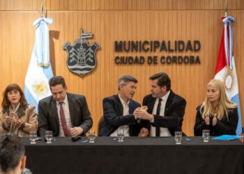 Acordaron un pacto sanitario para articular lo público y lo privado