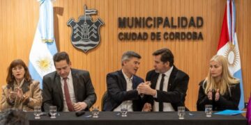 Acordaron un pacto sanitario para articular lo público y lo privado