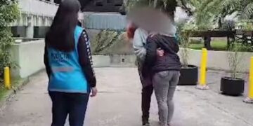 Detuvieron a un hombre por amenazar a una niña de 13 años para que conviva con él y sea su pareja