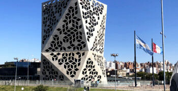 Córdoba hizo un pedido de ampliación de la cautelar para la compra de dólares