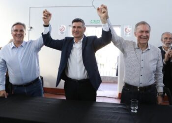 Llaryora y Passerini descartan transferir policías a la ciudad