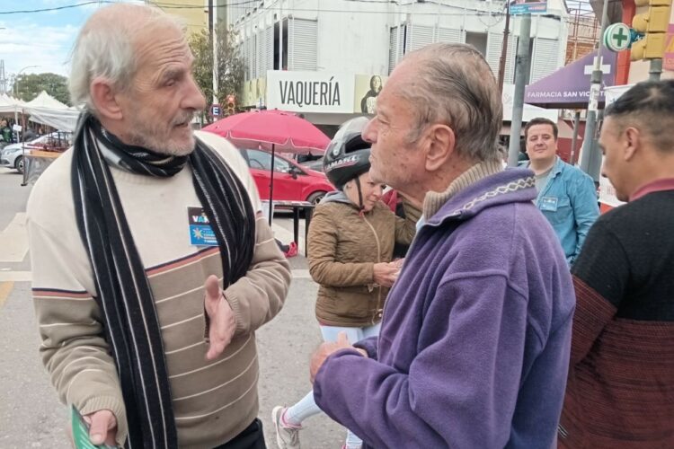 Los candidatos humanistas recorrieron las ferias populares