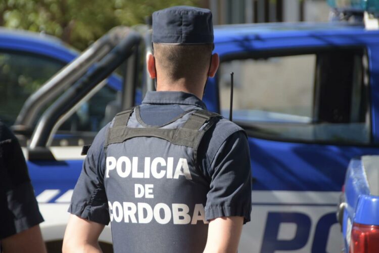 Una mujer fue hallada muerta en su casa y hay un detenido por presunto femicidio