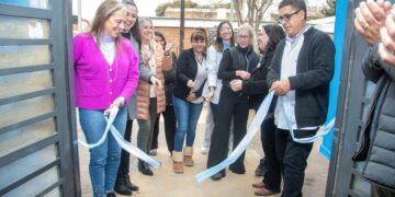 Remodelan centros de salud a partir de la economía social