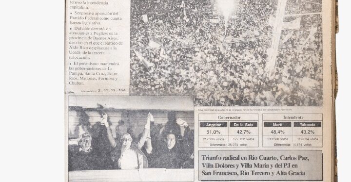 Una muestra exhibe las tapas de diarios de los últimos 40 años