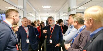 La Nasa baraja la posibilidad de enviar a un argentino al espacio