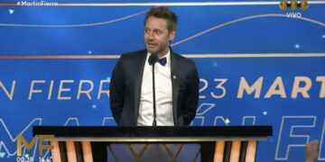 Benjamín Vicuña, tendencia en las redes por su romántica frase, ¿a quién se la dedicó?