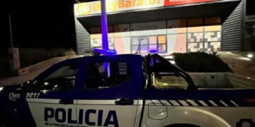 Más de 15 detenidos por intento de saqueo a un supermercado