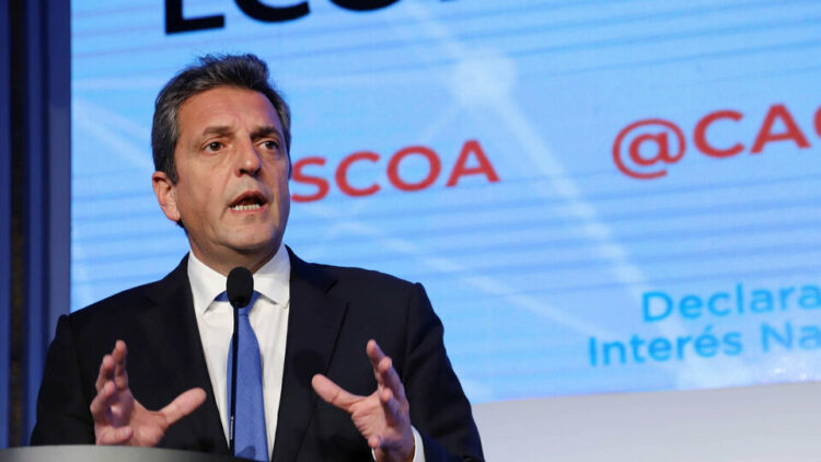 Massa cruzó a Milei por negar el cambio climático: "No te importa destruir el planeta ni la vida de nadie"