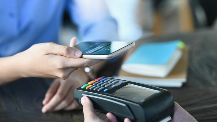 Las billeteras virtuales deberán distribuir a los clientes la rentabilidad de sus saldos