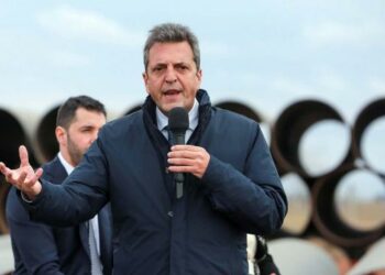 Massa pidió quitar planes sociales a personas involucradas en delitos