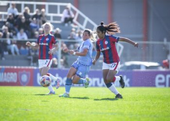 En su debut, Belgrano cayó ante San Lorenzo
