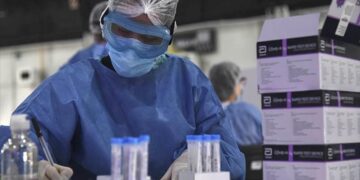 La OMS supervisa una reciente mutación del Covid, cuyos efectos aún son desconocidos