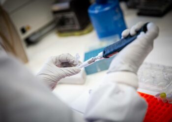 Sanatorios de Córdoba buscan voluntarios para un ensayo clínico contra el Covid-19