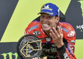 Aleix Espargaró triunfó en Silverstone