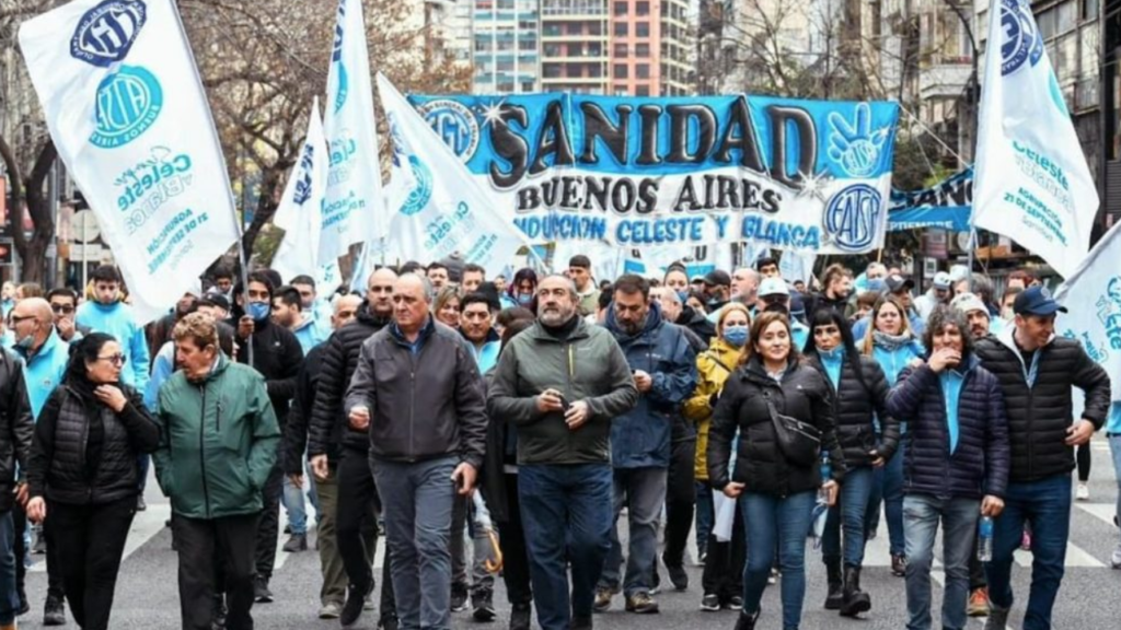 La CGT y una advertencia a Bullrich: "No vamos a permitir que desaparezcan los convenios colectivos"