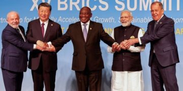Los Brics anunciaron la incorporación de seis naciones, incluyendo a la Argentina