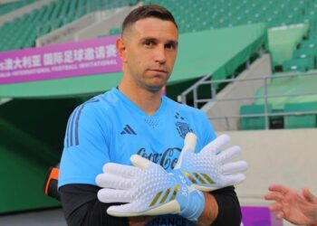 El Dibu Martínez se refirió a la «Ley Anti Dibu» como injusta y expresó que «la hicieron tarde»