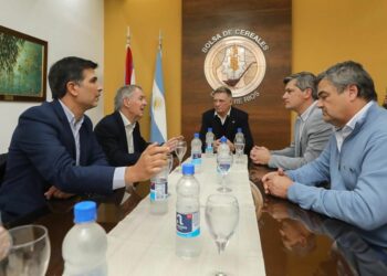 Schiaretti se comprometió a eliminar las retenciones sobre la agricultura y ganadería