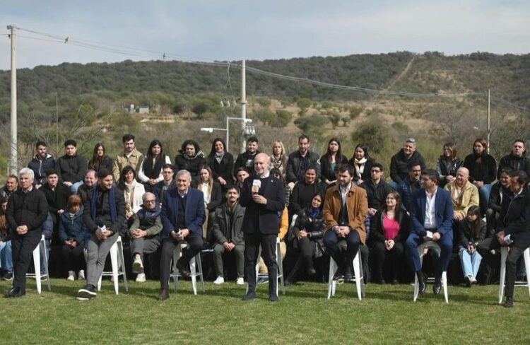 Larreta cerró su campaña en Córdoba, habló de una reforma laboral y la eliminación de retenciones