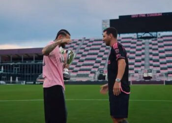 Messi se roba el protagonismo en el nuevo videoclip de Maluma, «Trofeo»