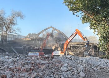 Construirán una escuela ProA en el predio donde estaba el edificio conocido como «la araña»