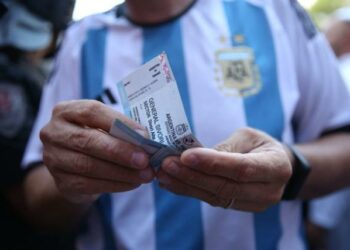 La AFA lanzó una aplicación para asociarse a la Selección pero estallaron las críticas por los precios