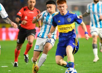 Boca y Racing empataron sin goles por la ida de cuartos de final