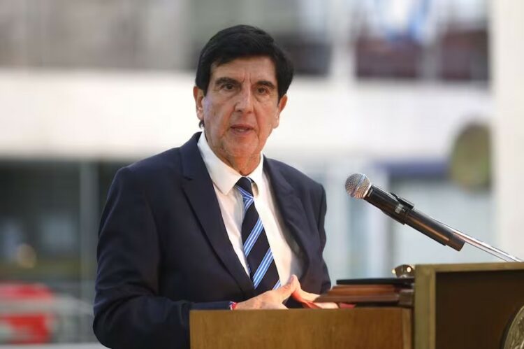 Melconian se sube a la campaña y critica la dolarización de Milei