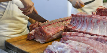 El Gobierno negocia los precios de la carne en el mercado interno y advierte que las exportaciones no cerraron