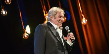 Falleció Chico Novarro, destacado cantautor y multifacético artista argentino