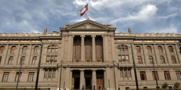 Condenas a militares y policías