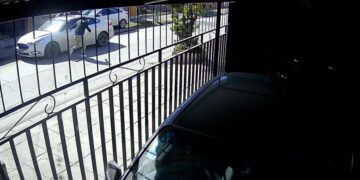 Dos delincuentes se enfrentaron a tiros con la Policía cuando los identificaron yendo a votar