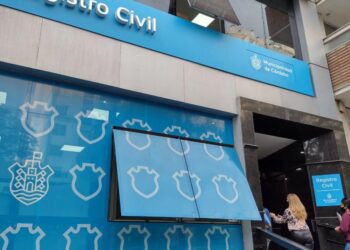 Previo a las Paso, amplían los horarios para la entrega de DNI en Córdoba