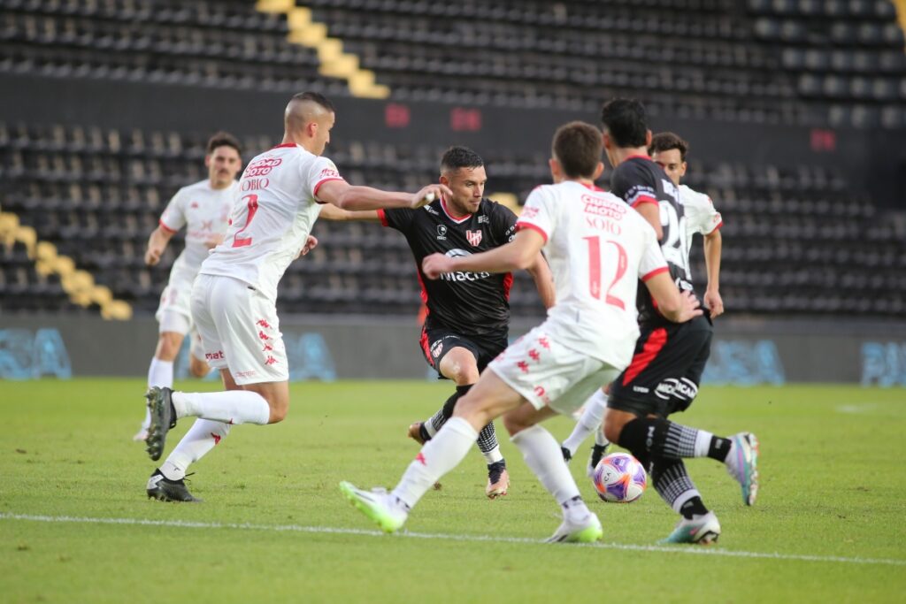 Instituto quedó eliminado en 16vos de final ante Huracán