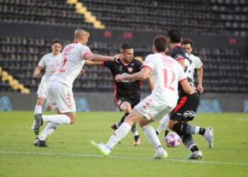 Instituto quedó eliminado en 16vos de final ante Huracán