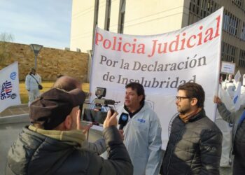 Trabajadores de la Policía Judicial inician retención de tareas sorpresivas