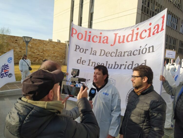 Trabajadores de la Policía Judicial inician retención de tareas sorpresivas