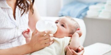 Advierten por la gran cantidad de bebés que nacen con alergia a la proteína de la leche de vaca