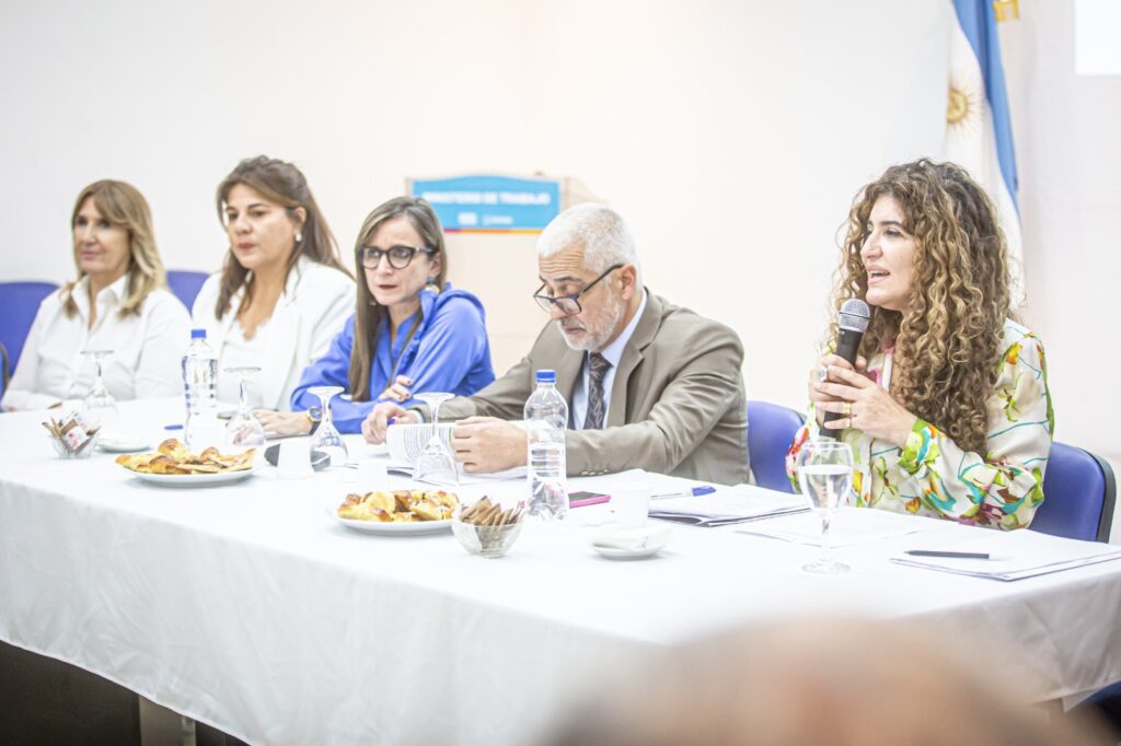 La Provincia apunta a la lucha por la trata La Provincia apunta a la lucha por la trata