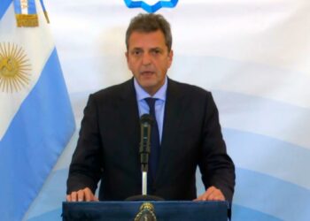 El Gobierno anunció que compensarán a los comercios saqueados