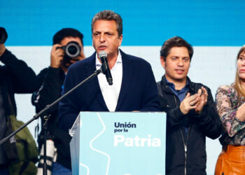 Rumbo a octubre, Massa va por los votantes de Larreta y polariza con Milei