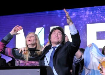 Milei sorprendió a todos y emergió como  el principal aspirante al sillón de Rivadavia