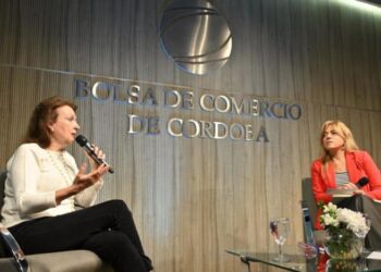 Mondino promete someter el aborto y la dolarización a un plebiscito