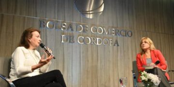 Mondino promete someter el aborto y la dolarización a un plebiscito