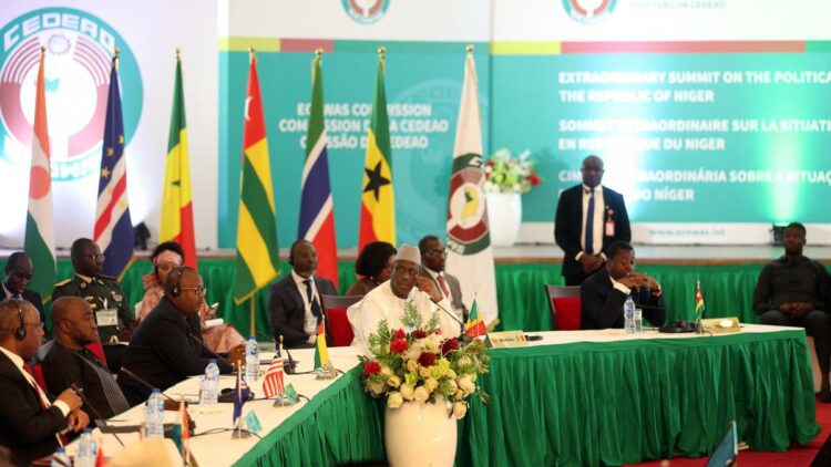 África Occidental enviará mediadores a Níger