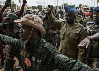 Militares nigerinos expulsaron embajadas de Francia y EE.UU.