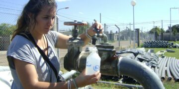 Una geóloga argentina fue seleccionada por Unesco por su investigación sobre los herbicidas en aguas