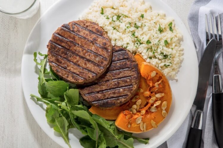 Alimentos a base de plantas, una tendencia que intentan emular a la carne